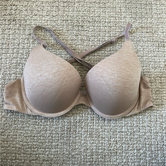 Tan bra with some push up and adjustable straps - Picture 1 of 3